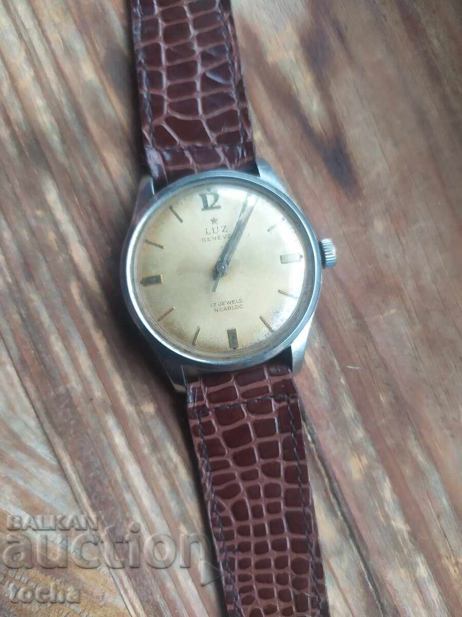 Swiss Luz Geneva, works great. BZC Swiss Luz Geneva, works great. BZC