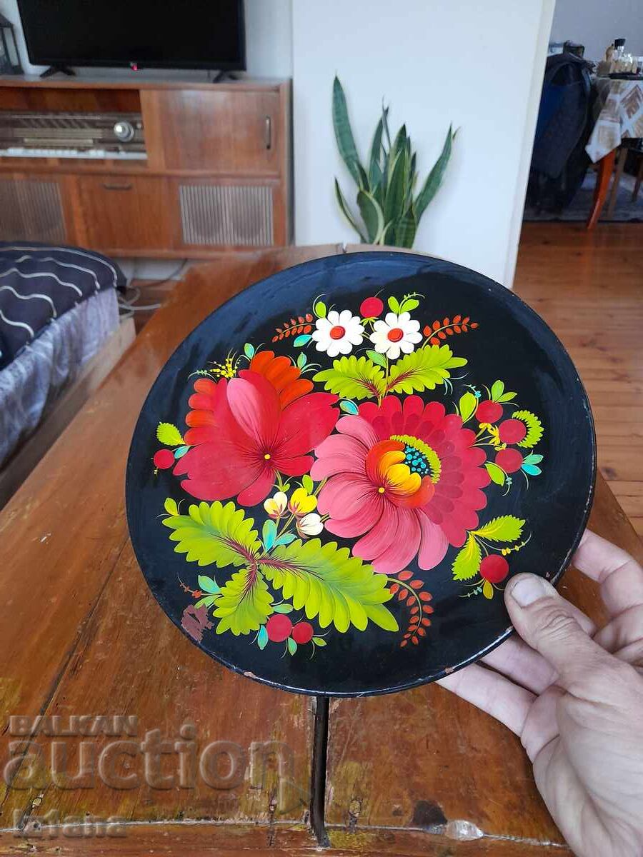 Стара дървена чиния за стена с цена 22.00 лв. | € 11.25 Стара дървена чиния за стена с цена 22.00 лв. | € 11.25