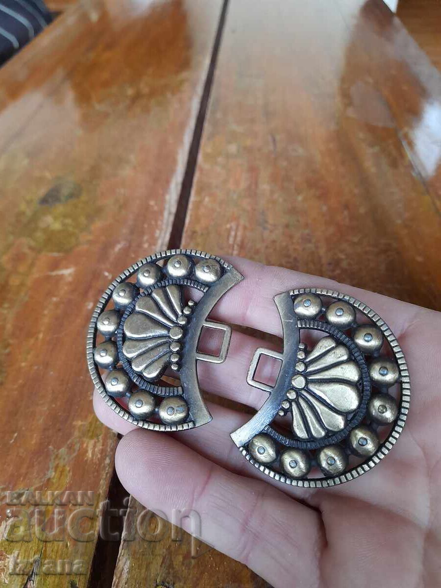 Аукцион Стара тока за колан Аукцион Стара тока за колан