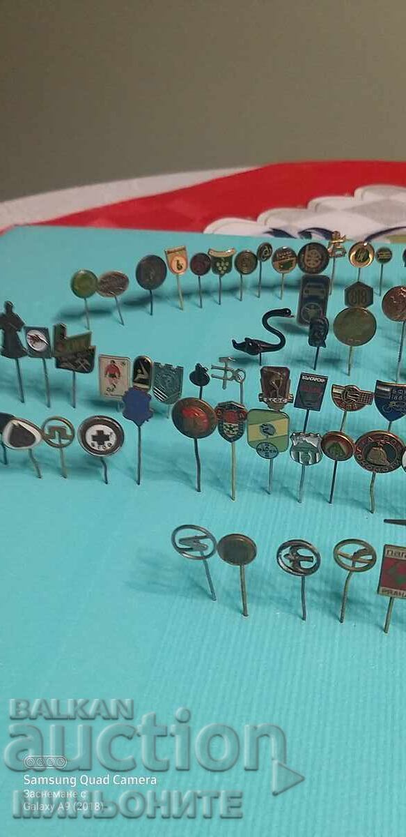 Lot of 110 badges - 5