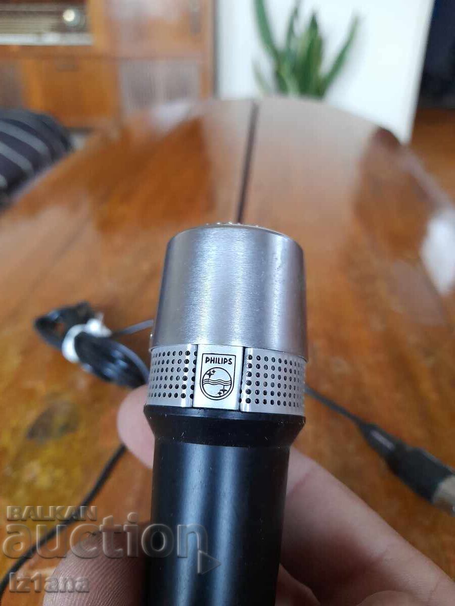 Licitație Microfon PHILIPS vechi Licitație Microfon PHILIPS vechi