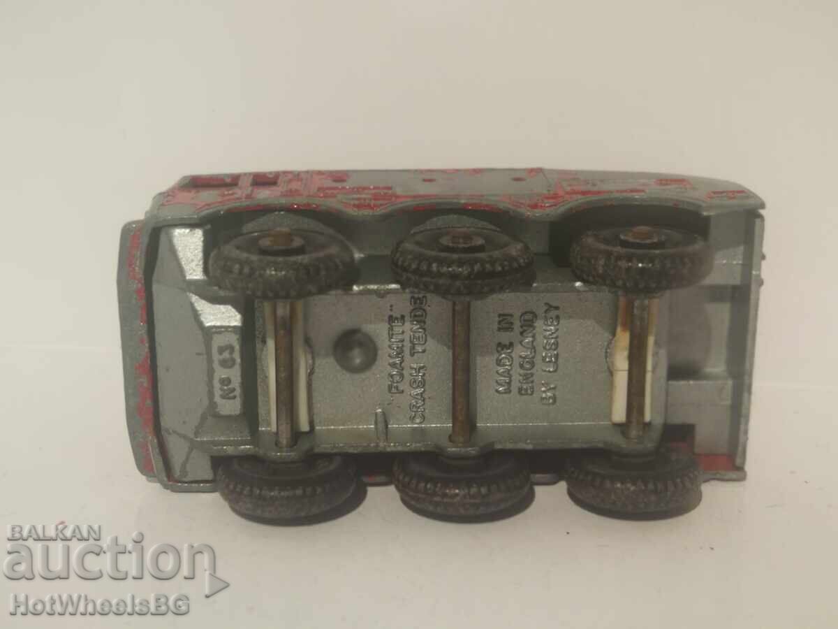Matchbox LESNEY No 63B Foamite Crash Tender 1963 - 6 Matchbox LESNEY No 63B Foamite Crash Tender 1963 - 6