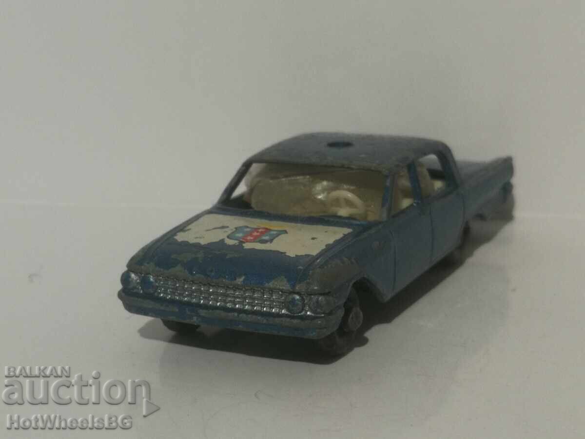 Auction  Matchbox LESNEY No 55B Ford Fairlane Police Car 1963