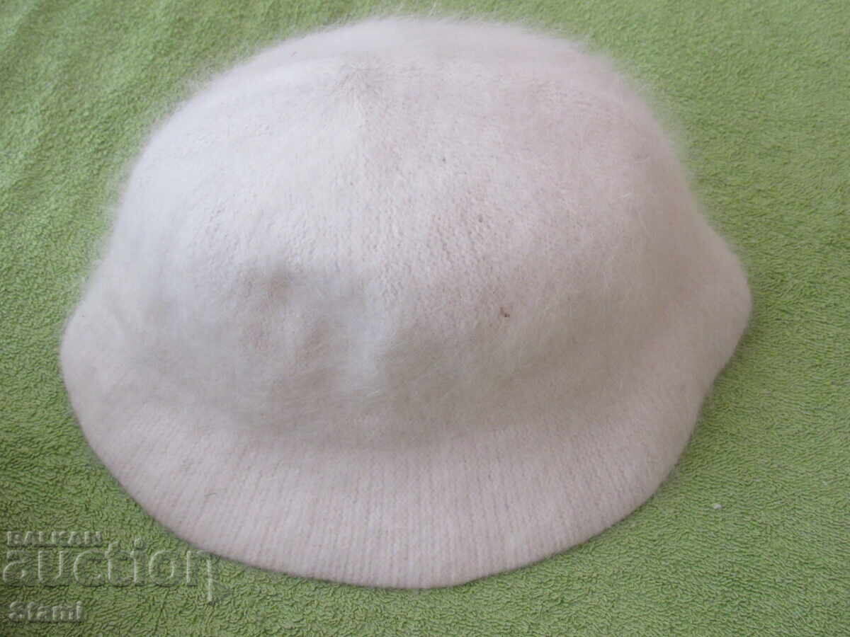 Knitted white hat with angora wool brim, new with price 15.00 BGN | € 7.67