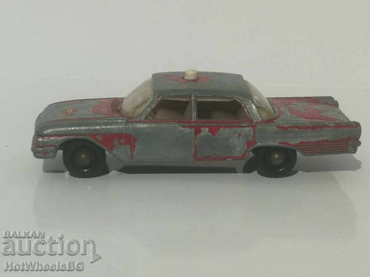 Matchbox LESNEY No 59B Ford Fairlane Fire Chief Car 1963 με τιμή 10.00 BGN | € 5.11 Matchbox LESNEY No 59B Ford Fairlane Fire Chief Car 1963 με τιμή 10.00 BGN | € 5.11