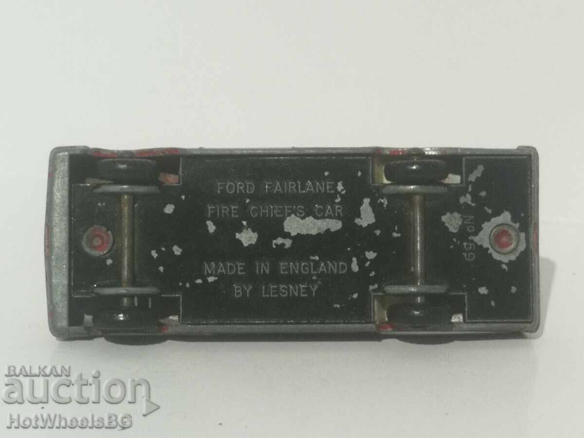 Matchbox LESNEY No 59B Ford Fairlane Fire Chief Car 1963 - 5 Matchbox LESNEY No 59B Ford Fairlane Fire Chief Car 1963 - 5