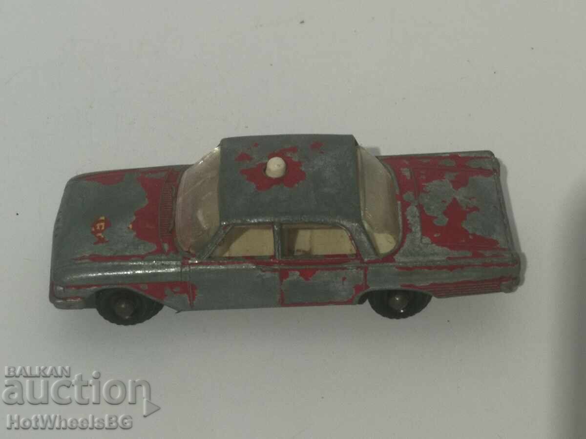 Matchbox LESNEY No 59B Ford Fairlane Fire Chief Car 1963 - 6 Matchbox LESNEY No 59B Ford Fairlane Fire Chief Car 1963 - 6