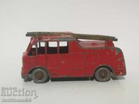 MATCHBOX LESNEY. No. 9C Merryweather Fire Engine 1959