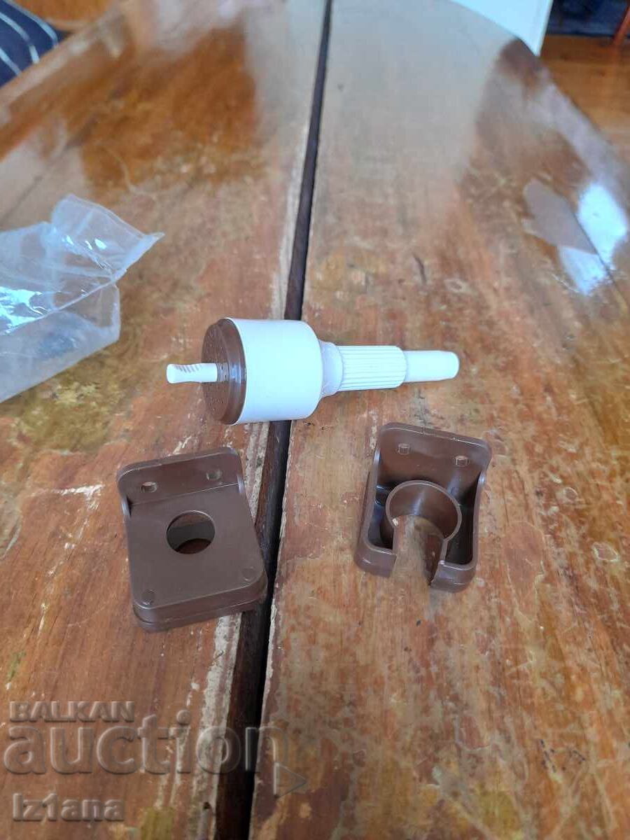 Old Lorenzetti shower with price 16.00 BGN | € 8.18 Old Lorenzetti shower with price 16.00 BGN | € 8.18