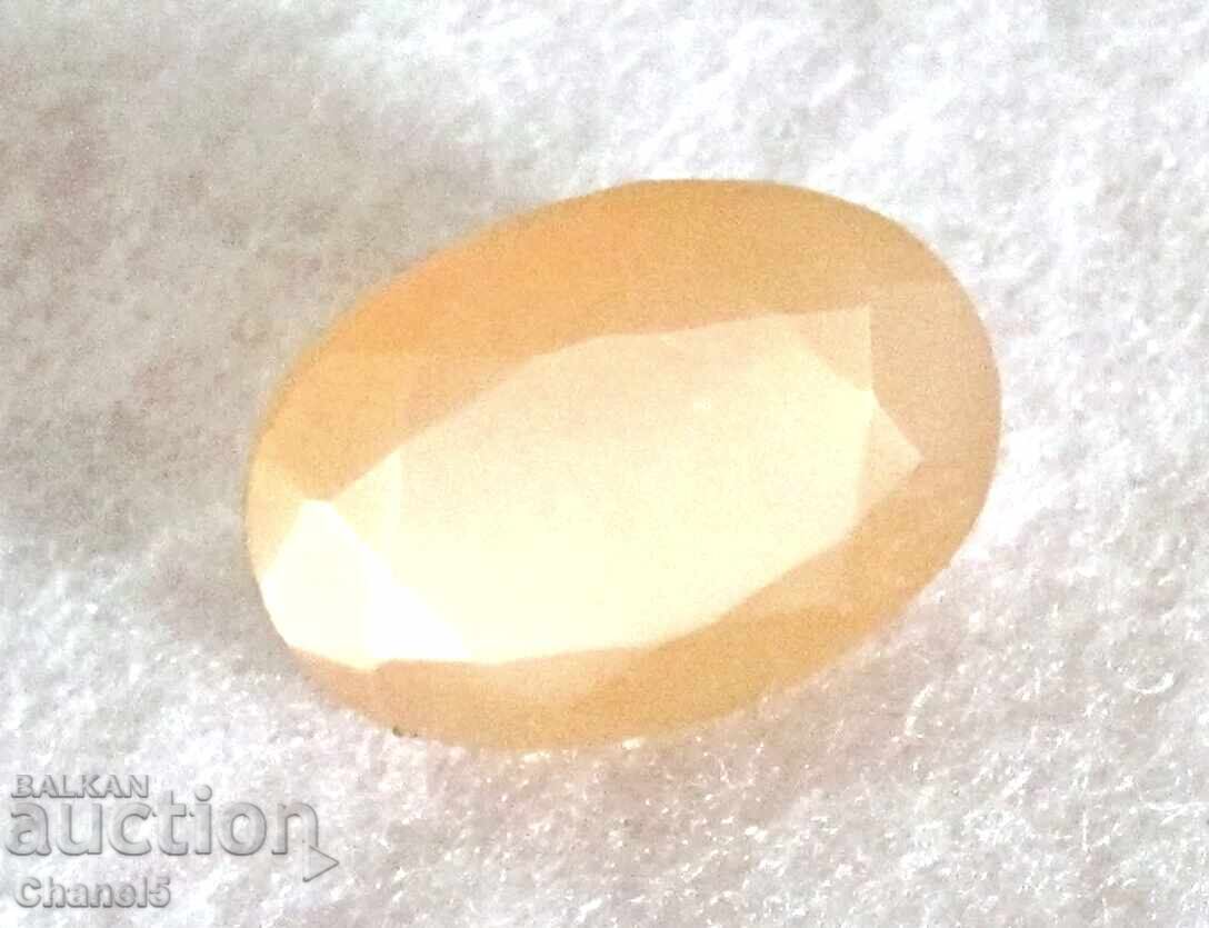 NATURAL PEACH MOONSTONE - 1,10 ct (355)