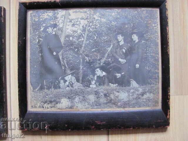 Delivery of Old photos, B. Esenyak, 2 pcs., original wooden frame Delivery of Old photos, B. Esenyak, 2 pcs., original wooden frame