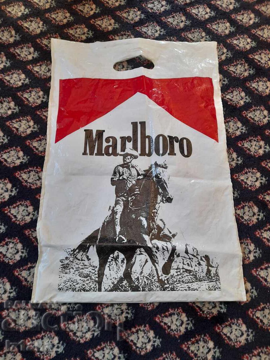 Παλιά πλαστική σακούλα Marlboro