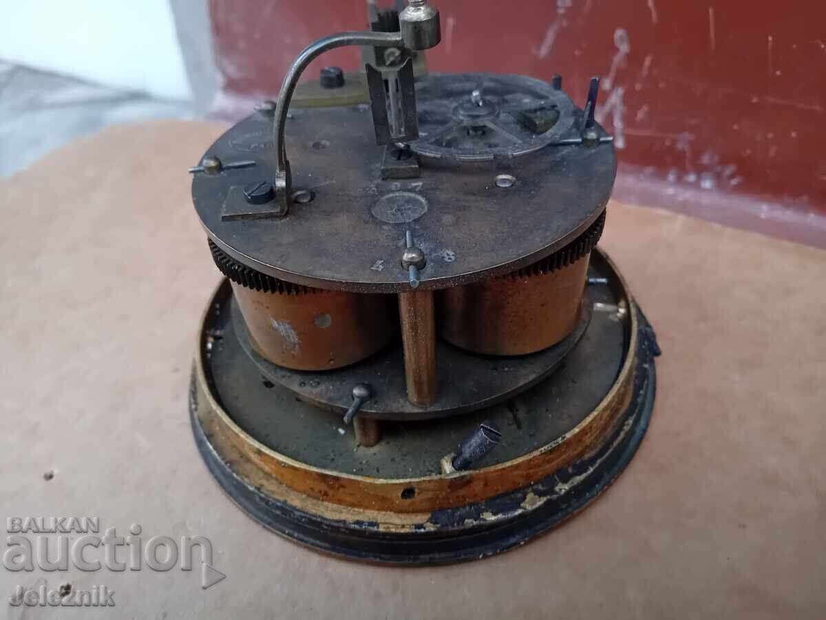 Delivery of Mechanism for a Mantel Clock France/19th century-Works. Delivery of Mechanism for a Mantel Clock France/19th century-Works.