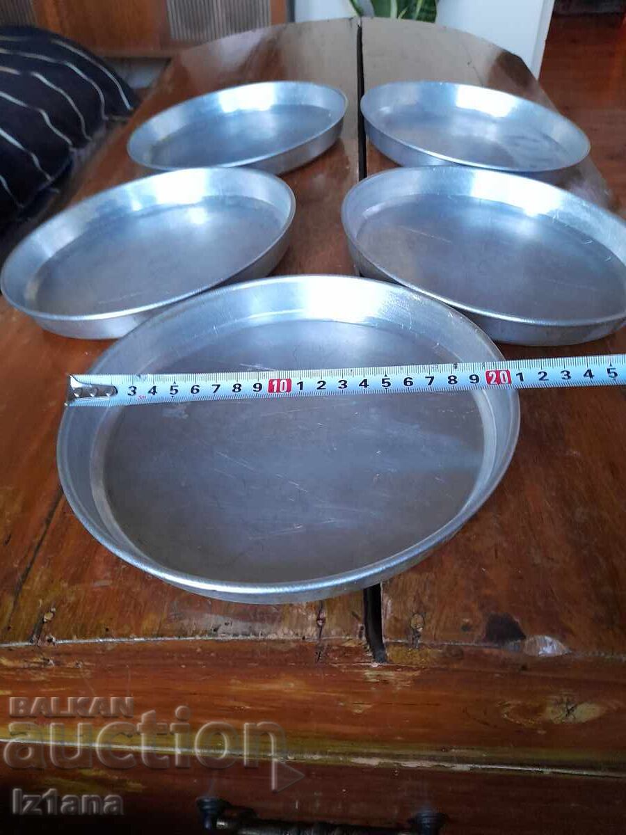 Old aluminum tray, pizza trays - 6