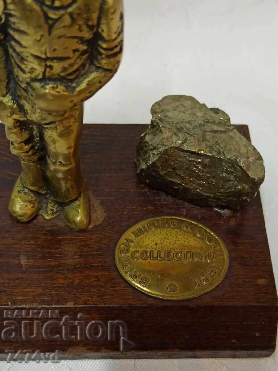 Bronze sculpture - Miner and pyrite stone. with price 100.00 BGN | € 51.13 Bronze sculpture - Miner and pyrite stone. with price 100.00 BGN | € 51.13