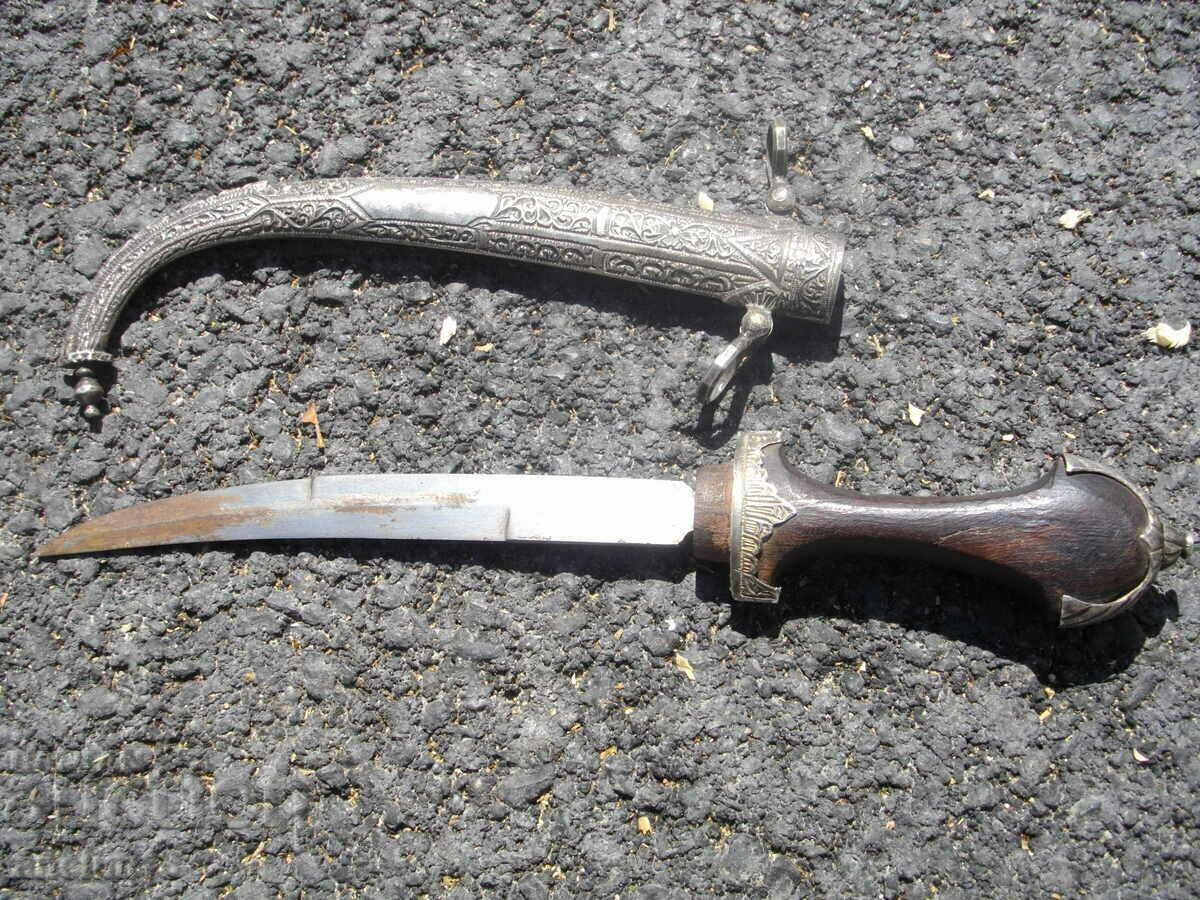 Auction SILVER DAGGER KNIFE KUMAYA KHANJAR Auction SILVER DAGGER KNIFE KUMAYA KHANJAR