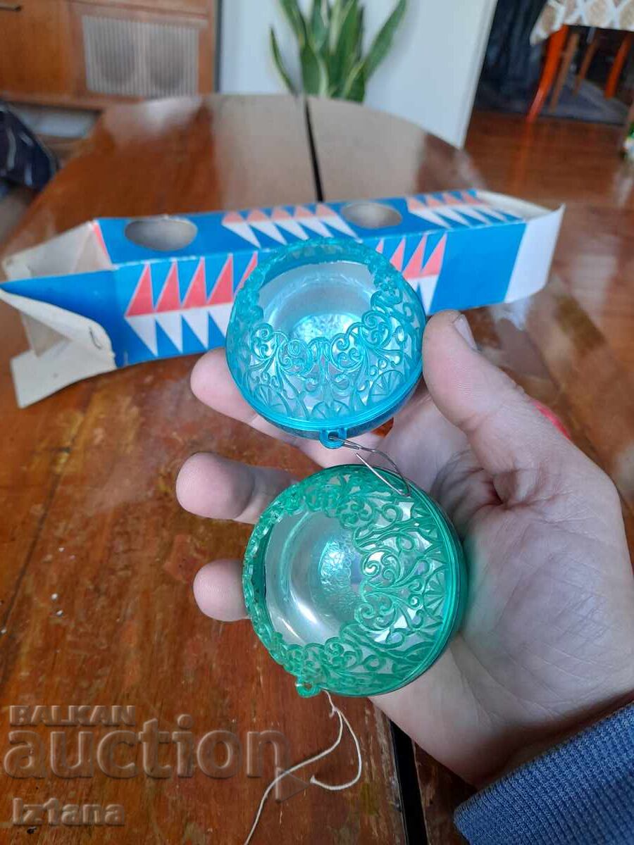 Delivery of Christmas toy, Christmas tree toys, Christmas tree ornament Delivery of Christmas toy, Christmas tree toys, Christmas tree ornament