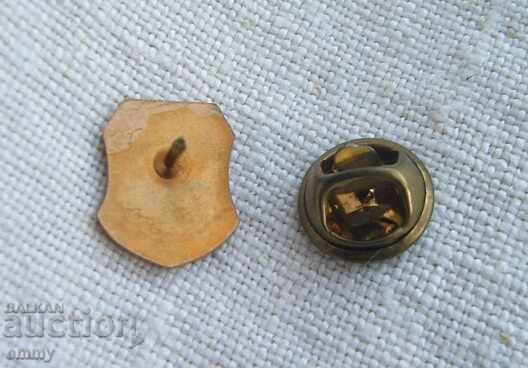 Football Badge - Professional Football League, Bulgaria with price 5.50 BGN | € 2.81 Football Badge - Professional Football League, Bulgaria with price 5.50 BGN | € 2.81