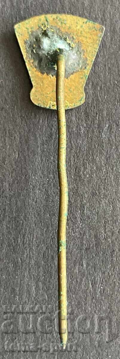 1019 Bulgaria badge Bulgarian Rugby Federation enamel with price 4.00 BGN | € 2.05 1019 Bulgaria badge Bulgarian Rugby Federation enamel with price 4.00 BGN | € 2.05