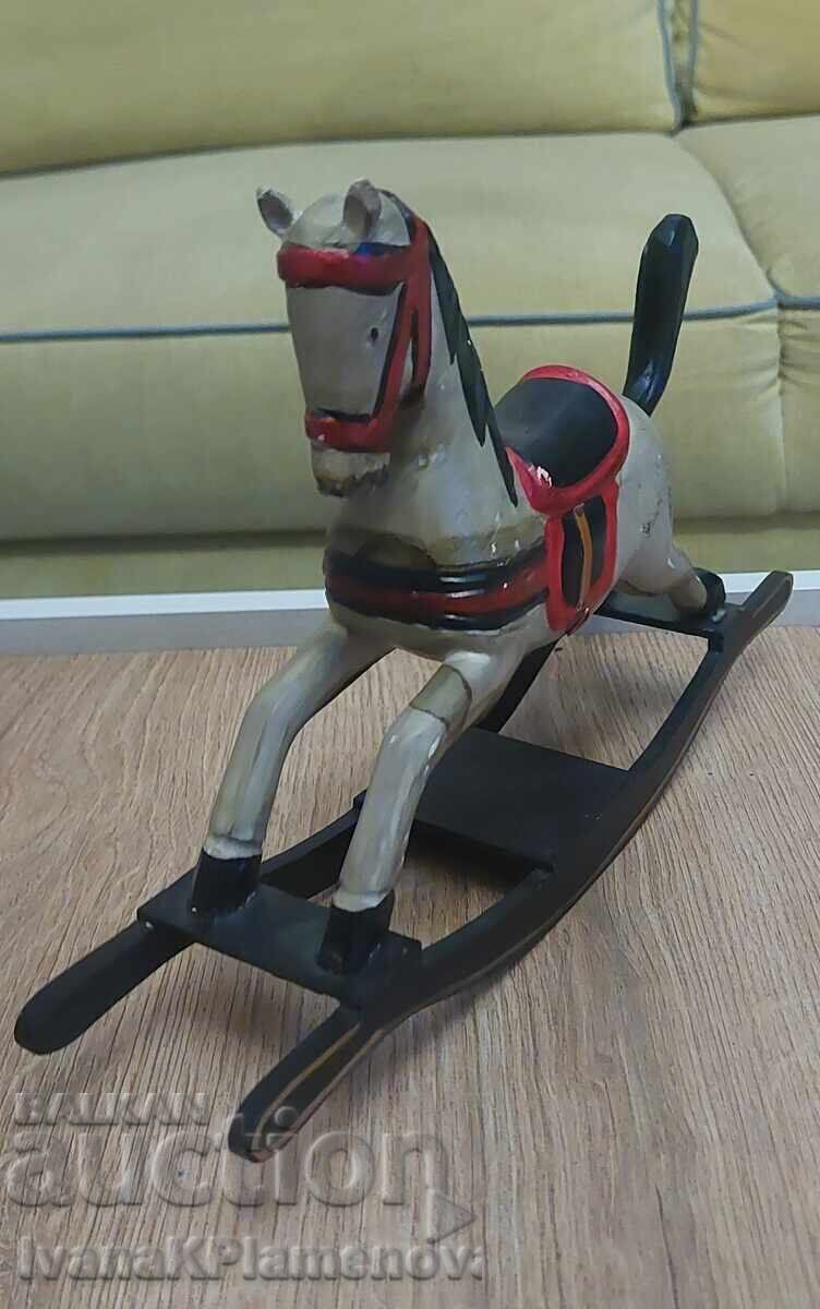 Licitație Sculptură jucărie pentru colecționari Licitație Sculptură jucărie pentru colecționari