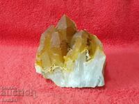 Semi-precious stone Quartz Druse 987 grams