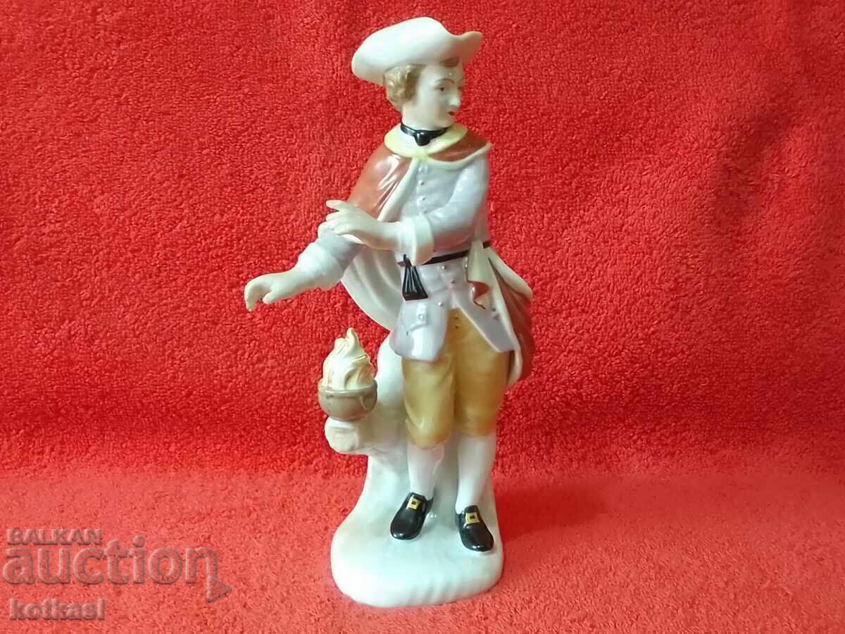 Παλιά πορσελάνινη φιγούρα Furstenberg χειμερινή σειρά σεζόν με τιμή 265.50 BGN | € 135.75 Παλιά πορσελάνινη φιγούρα Furstenberg χειμερινή σειρά σεζόν με τιμή 265.50 BGN | € 135.75