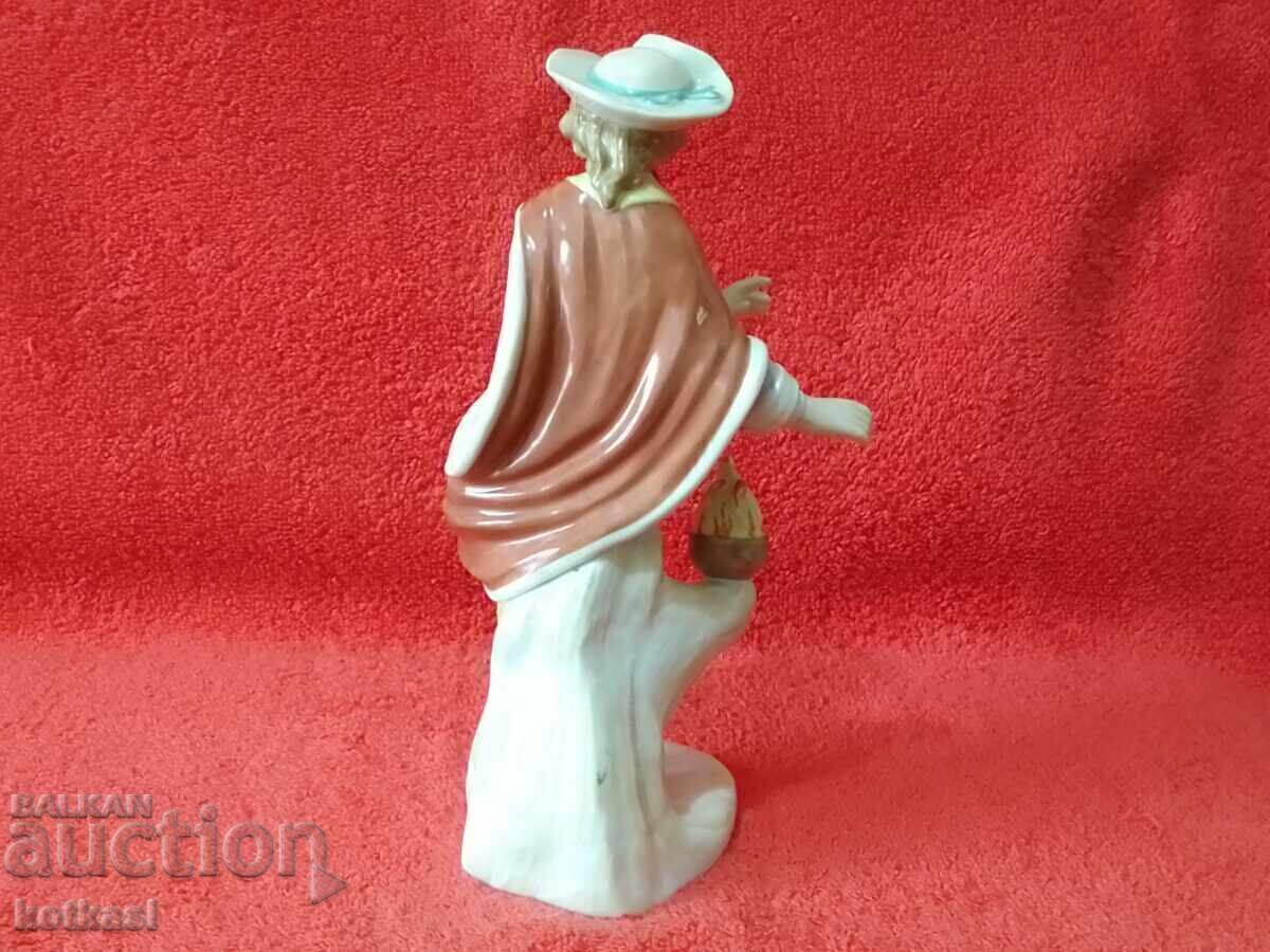 Παράδοση Παλιά πορσελάνινη φιγούρα Furstenberg χειμερινή σειρά σεζόν Παράδοση Παλιά πορσελάνινη φιγούρα Furstenberg χειμερινή σειρά σεζόν