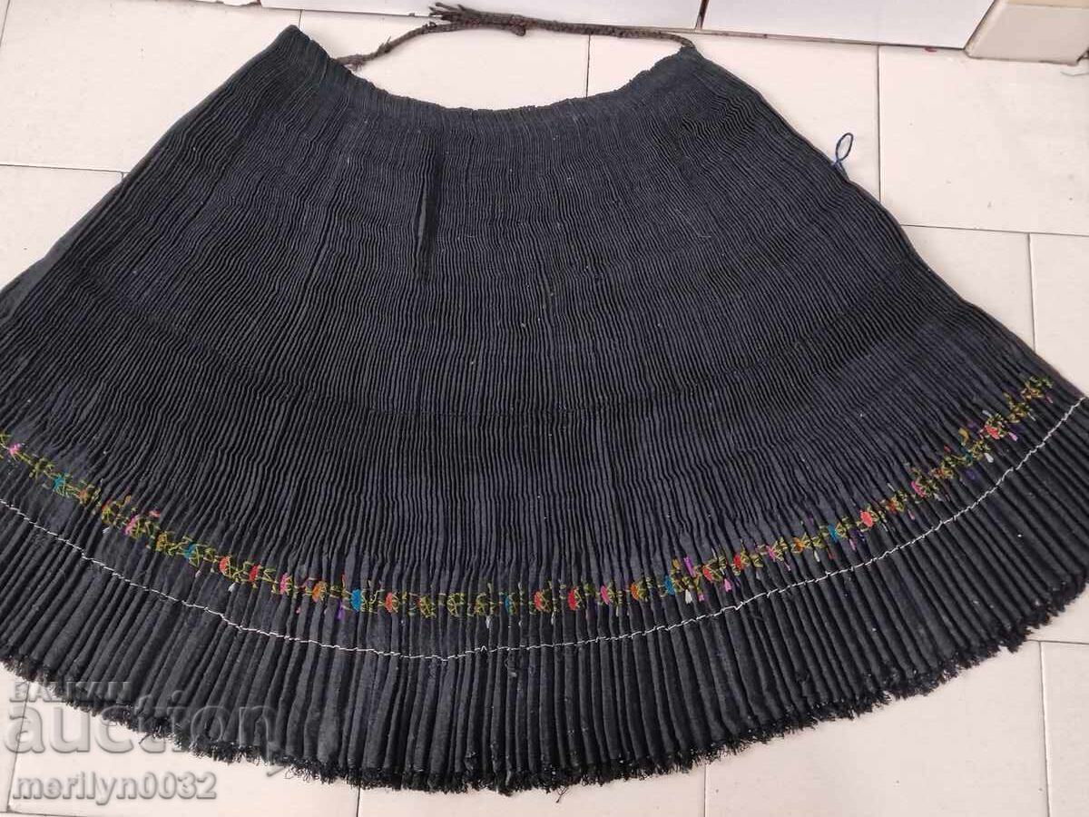 Delivery of Old squealing costume with bruchnik embroidery Delivery of Old squealing costume with bruchnik embroidery