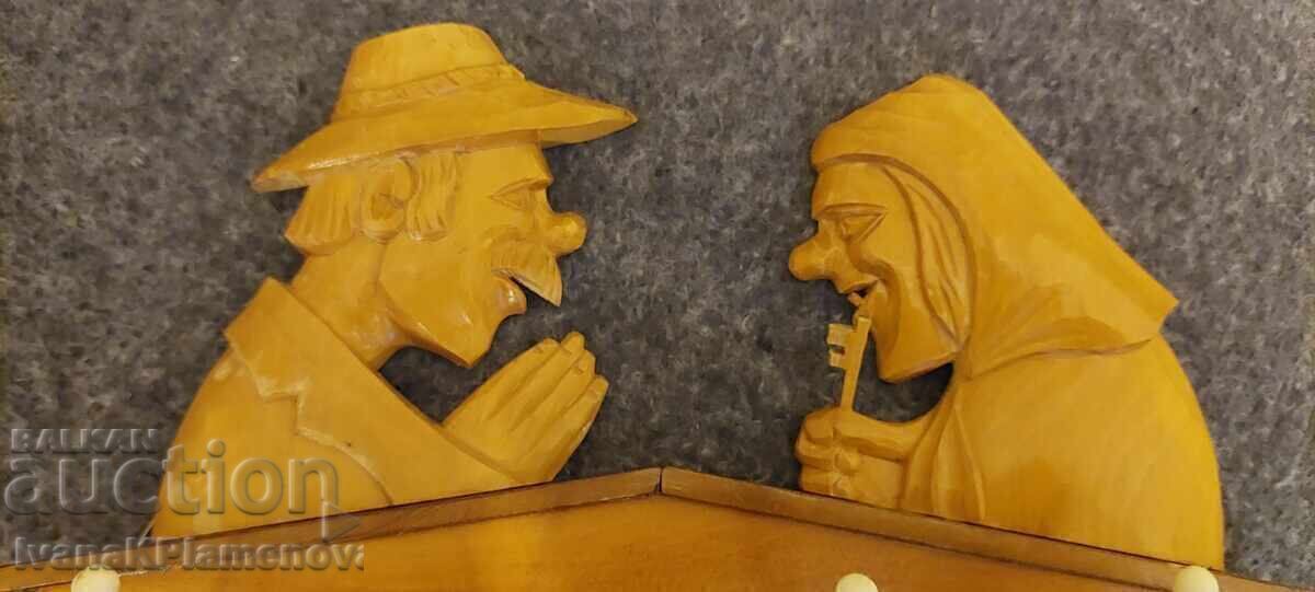 Auction  Retro wood hanger for connoisseurs