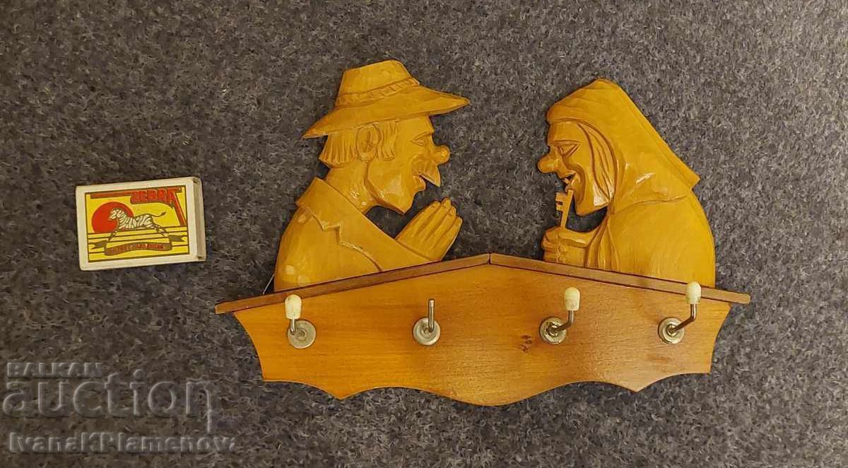 Retro wood hanger for connoisseurs - 5 Retro wood hanger for connoisseurs - 5