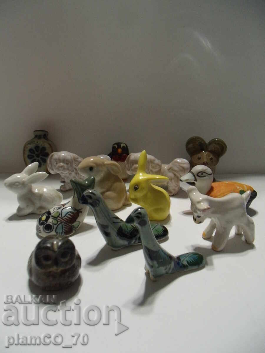 No.*7809 old small porcelain and ceramic figurines -lot- 13