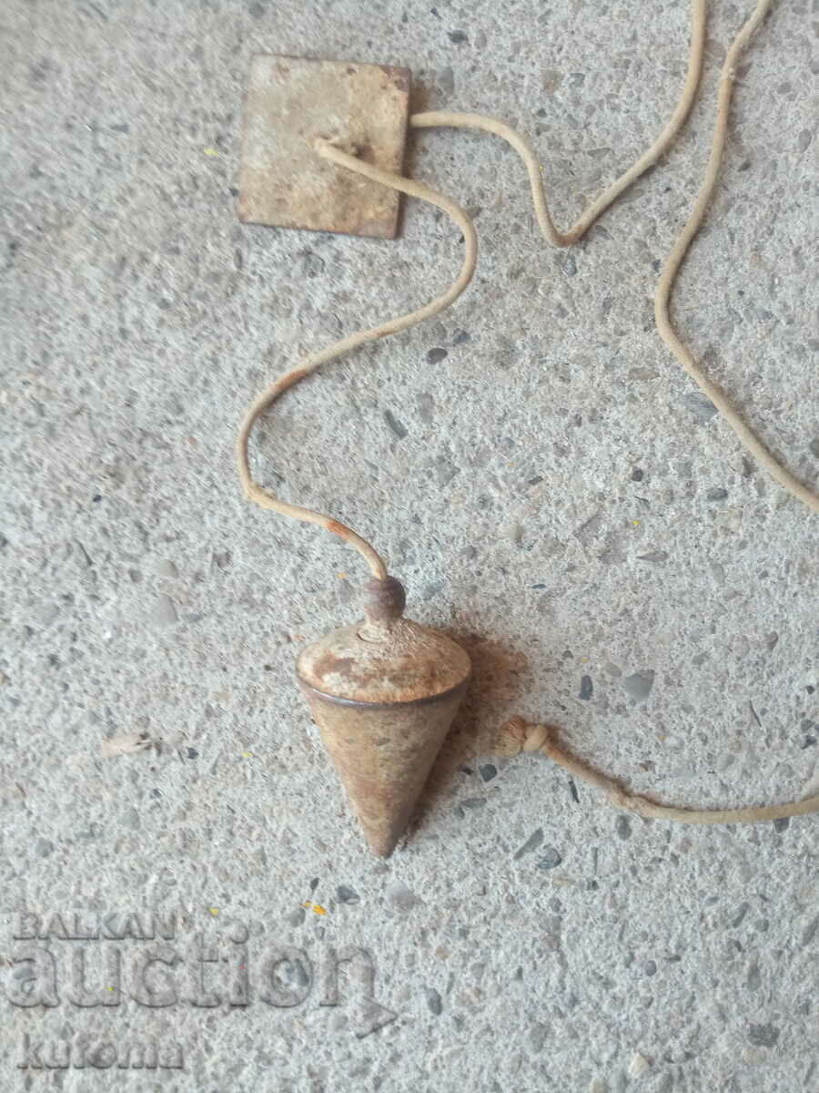 Old plumb line with price 9.99 BGN | € 5.11 Old plumb line with price 9.99 BGN | € 5.11