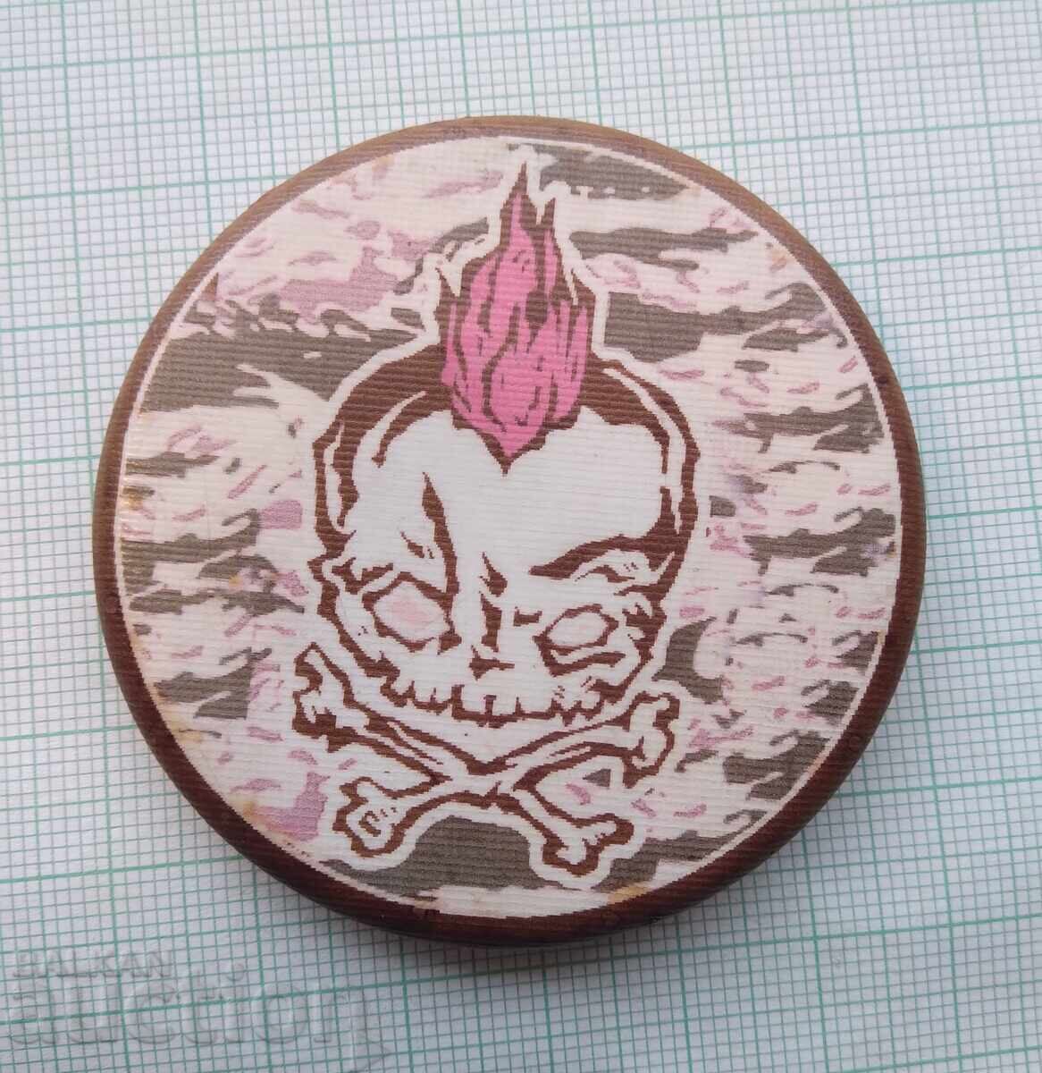 17380 Badge - Skull Bones with price 1.00 BGN | € 0.51 17380 Badge - Skull Bones with price 1.00 BGN | € 0.51