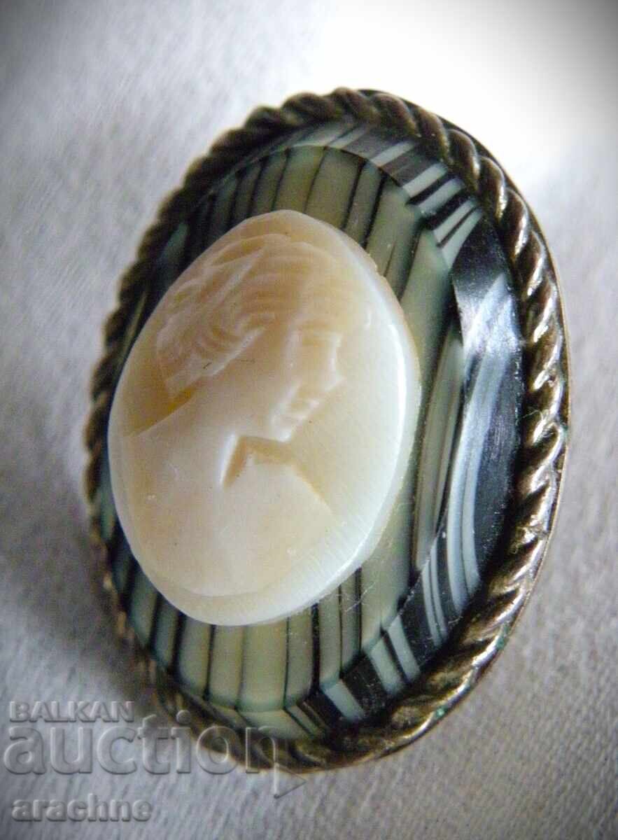 Delivery of Cameo brooch, onyx, silver, glass Bohemia, Czechoslovakia, 1930s Delivery of Cameo brooch, onyx, silver, glass Bohemia, Czechoslovakia, 1930s