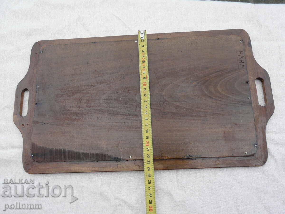 Tavă veche din lemn cu preț 25.00 BGN | € 12.78