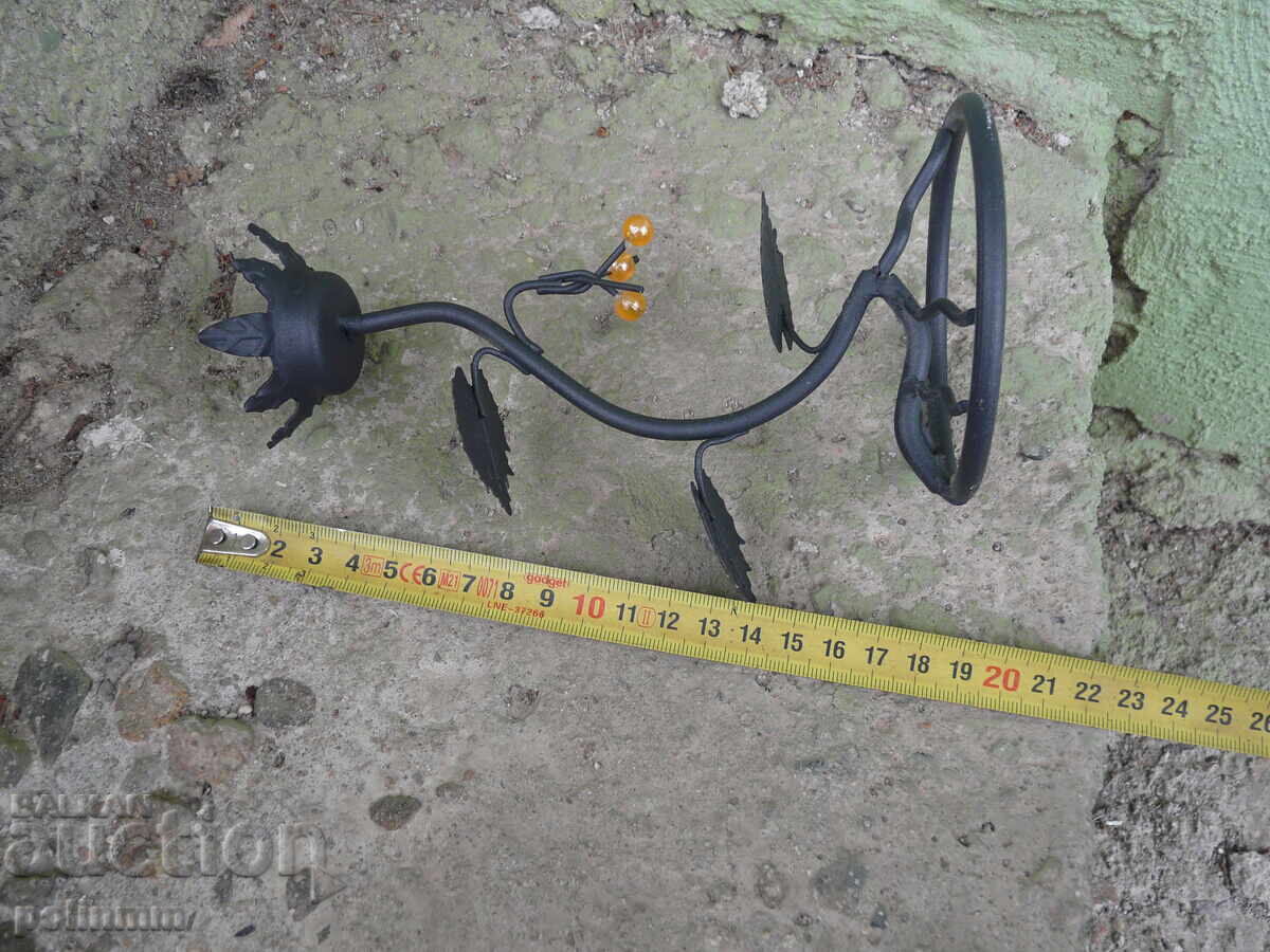 Iron candlestick with price 15.00 BGN | € 7.67 Iron candlestick with price 15.00 BGN | € 7.67