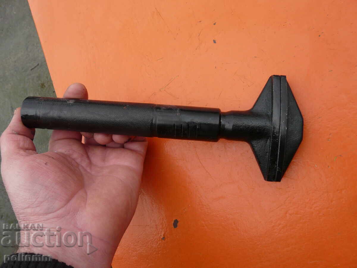 Auction High-quality adjustable wrench - 304 Auction High-quality adjustable wrench - 304