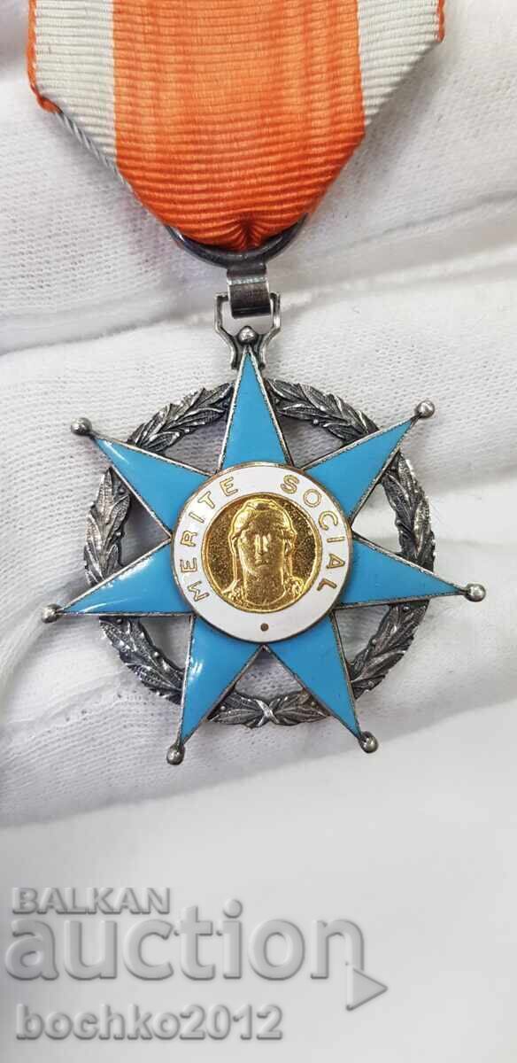Auction Beautiful order, medal For Social Merit - France Auction Beautiful order, medal For Social Merit - France