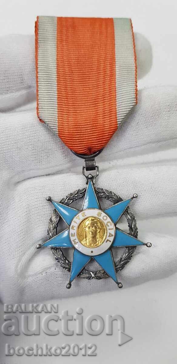 Красив орден, медал За Социални Заслуги - Франция Красив орден, медал За Социални Заслуги - Франция