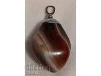 Red agate pendant