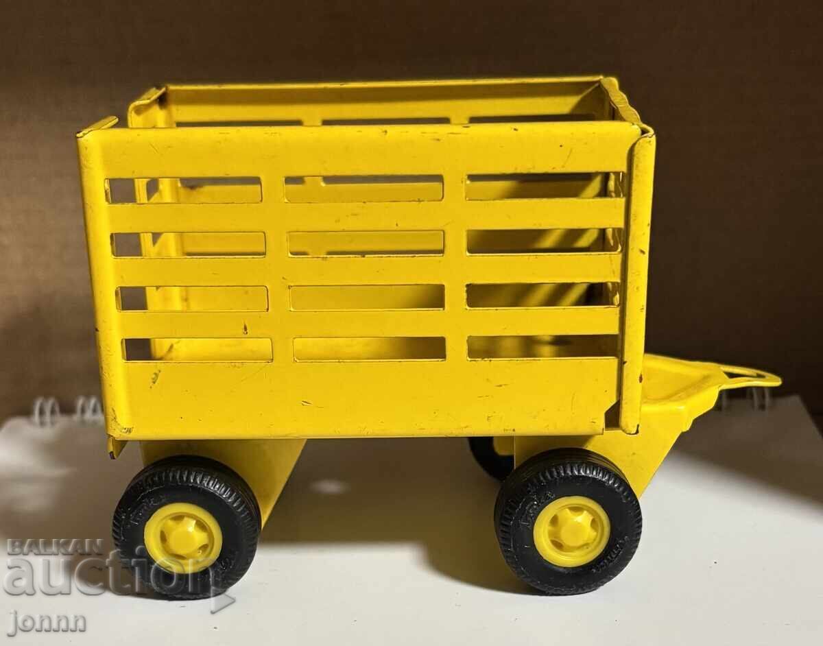 Metal trailer farm tractor Tonka from 1960.