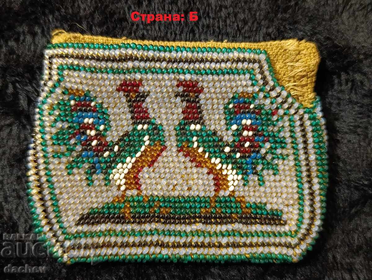 Παλιό πορτοφόλι με χάντρες με κοστούμι μπλουζ με χάντρες ΡΟΤΣ pungia με τιμή 95.00 BGN | € 48.57