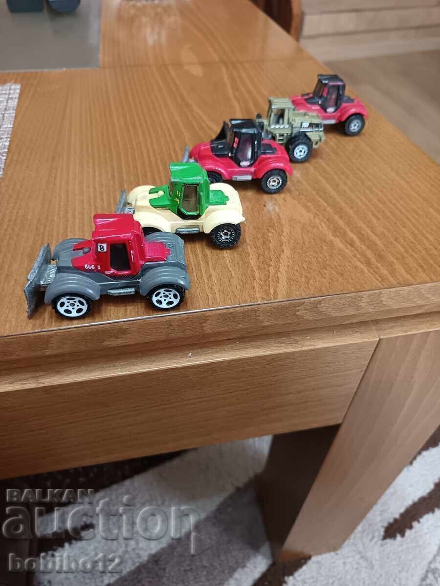 Licitație Mașinuțe Matchbox Tractor cu plug 5 buc. pentru 20