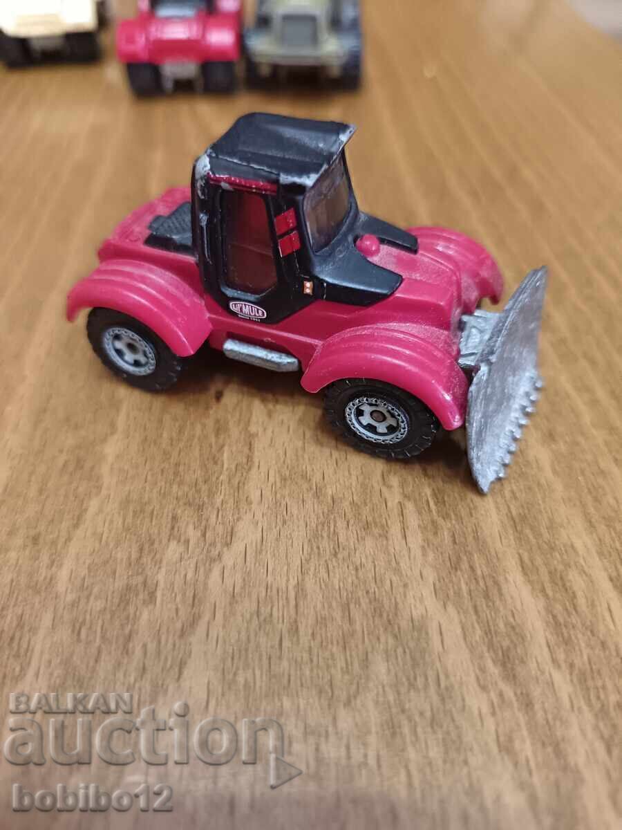 Mașinuțe Matchbox Tractor cu plug 5 buc. pentru 20 - 5