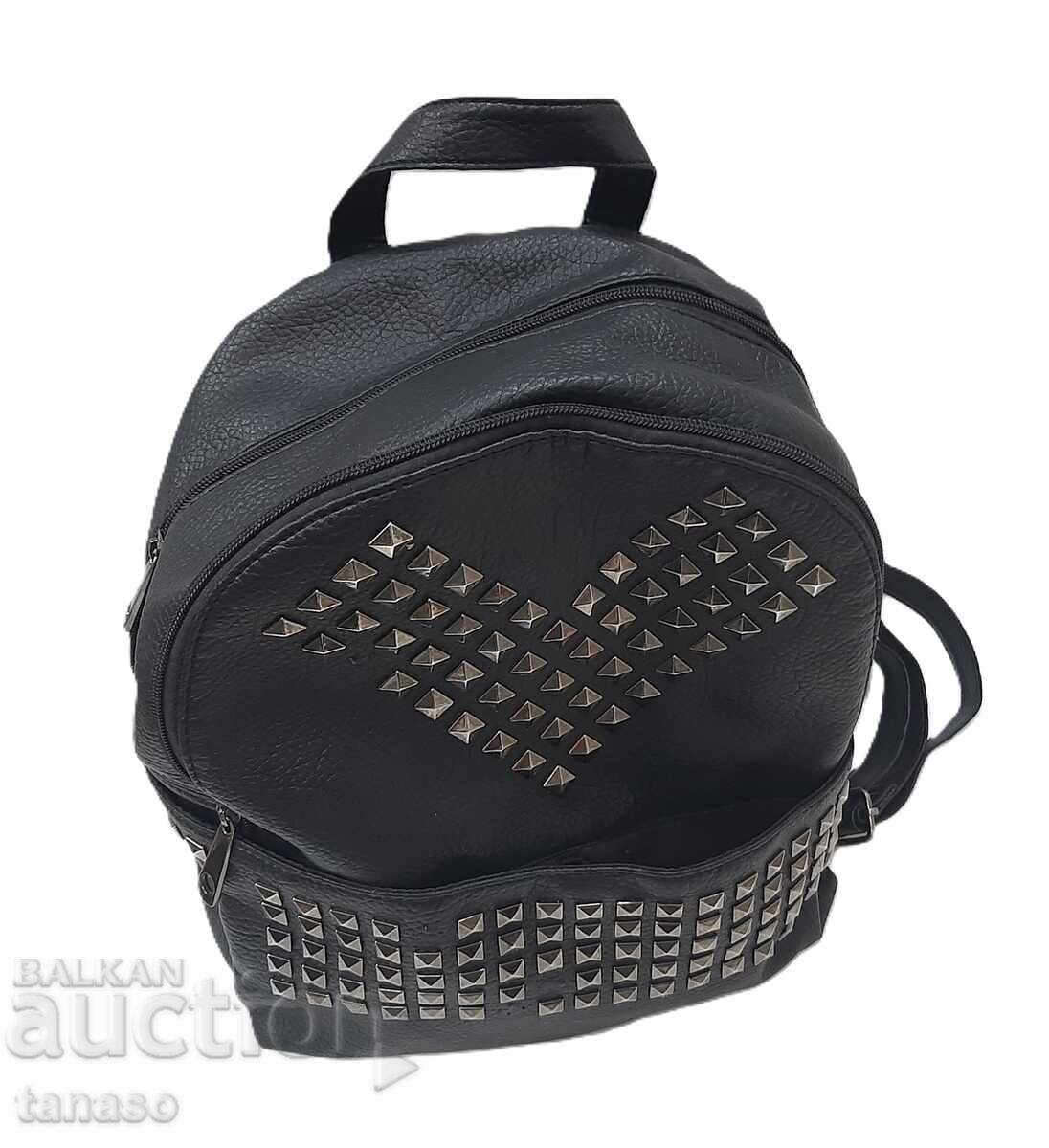 Faux leather backpack(17.3) with price 10.00 BGN | € 5.11 Faux leather backpack(17.3) with price 10.00 BGN | € 5.11