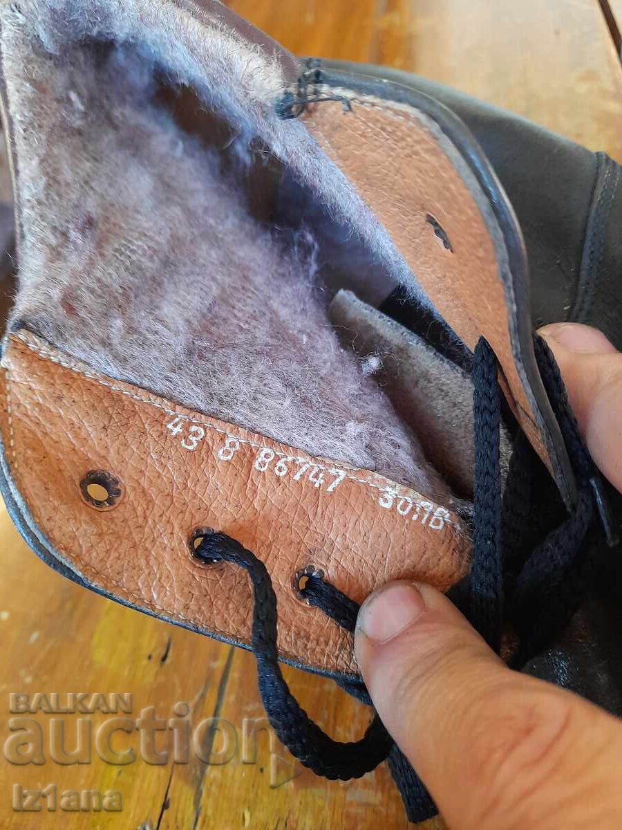 Old shoes, boots Pirin - 5 Old shoes, boots Pirin - 5