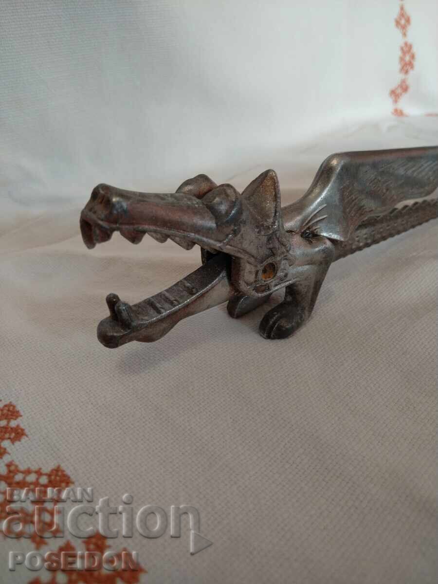 NUTCRACKER DRAGON - 6 NUTCRACKER DRAGON - 6