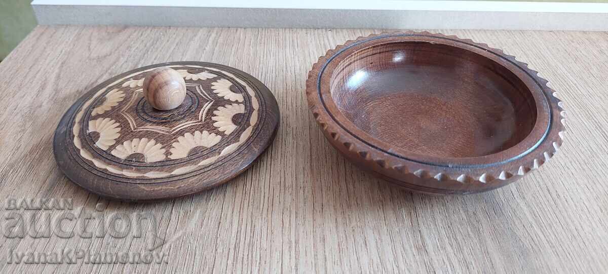 Кутия дърворезба за колекционери - 5