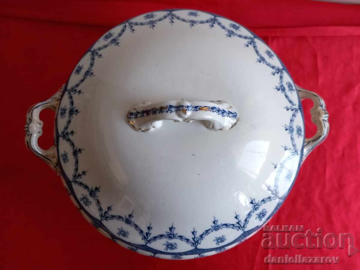 1900 Old Anglian Porcelain Terrine, Wedgwood Soup Bowl με τιμή 85.00 BGN | € 43.46 1900 Old Anglian Porcelain Terrine, Wedgwood Soup Bowl με τιμή 85.00 BGN | € 43.46
