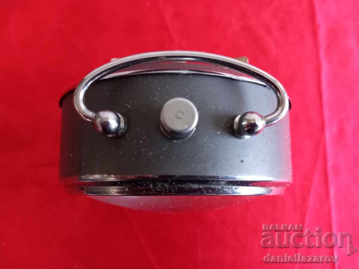 ATLANTA Mechanical Desk Clock, Alarm Clock ATLANTA - 5 ATLANTA Mechanical Desk Clock, Alarm Clock ATLANTA - 5